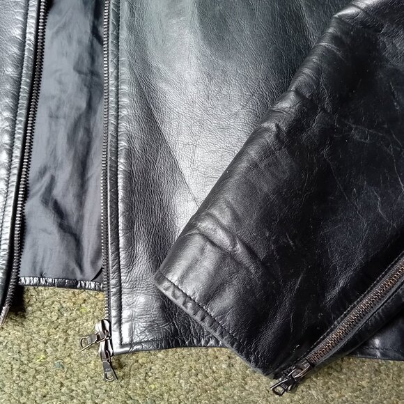 m0851 Leather Jacket Size L Made in Canada Vintage - Picture 13 of 13